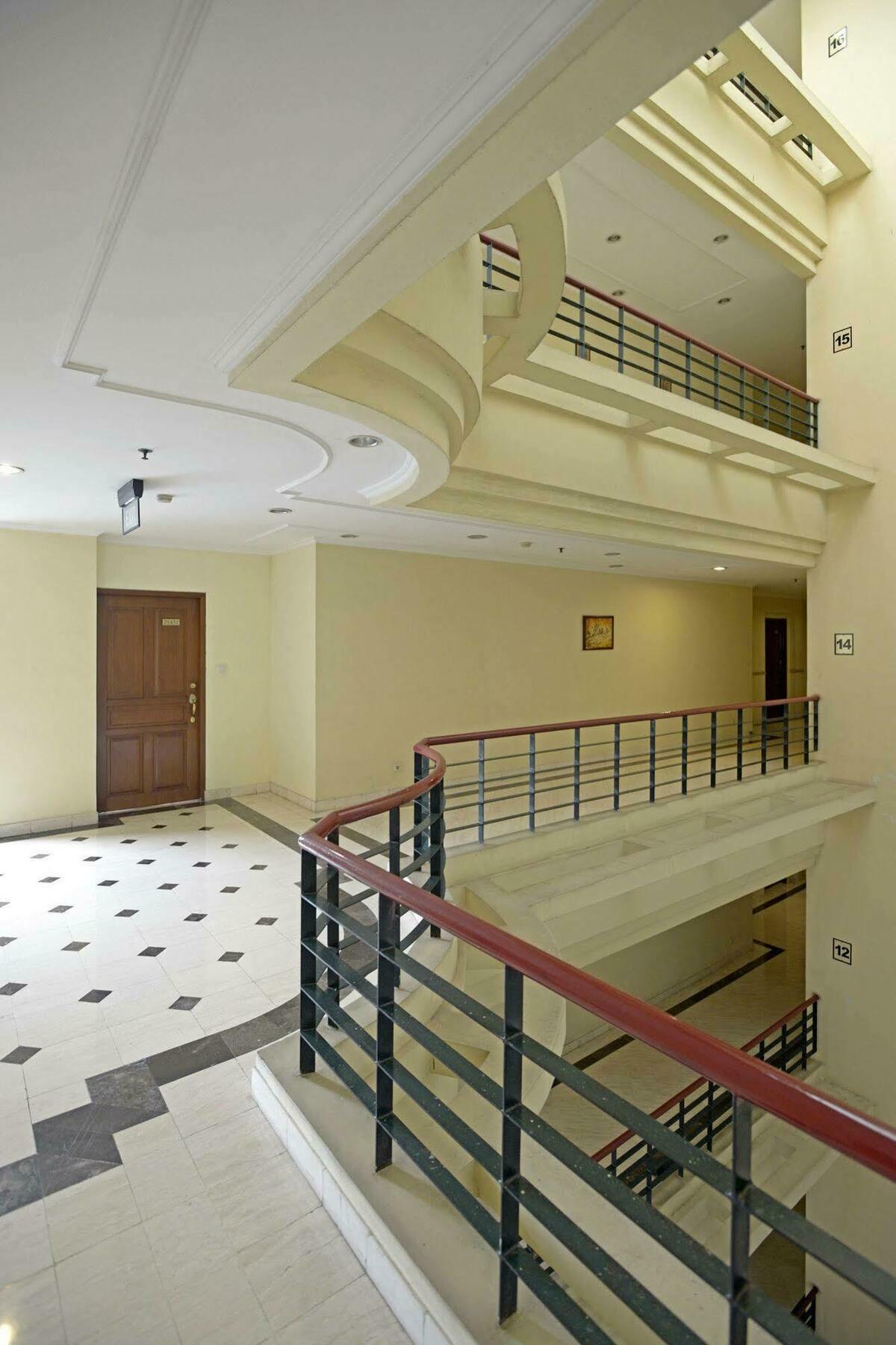 Midtown Residence Simatupang Jakarta Eksteriør billede